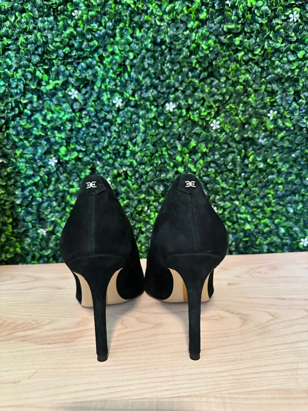 Sam Edelman Hazel Pointed Toe Pumps - Picture 5 of 6